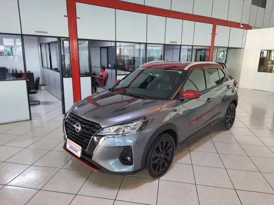 NISSAN KICKS 1.6 16V FLEXSTART XPLAY XTRONIC NISSAN KICKS 1.6 16V FLEXSTART XPLAY XTRONIC