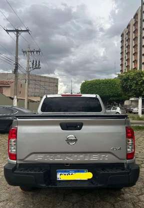NISSAN-FRONTIER-2022