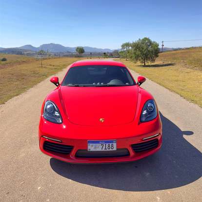 PORSCHE-718-2023