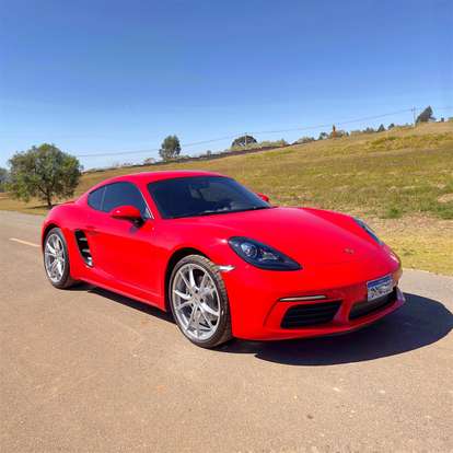 PORSCHE-718-2023