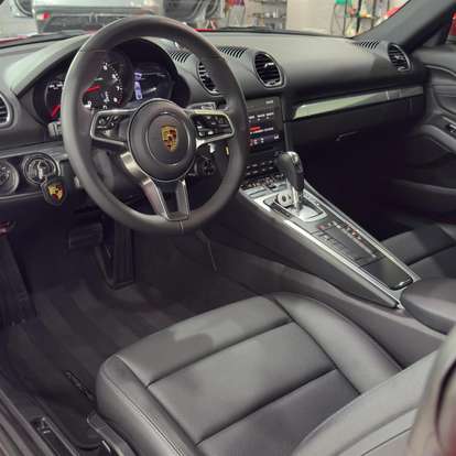 PORSCHE-718-2023