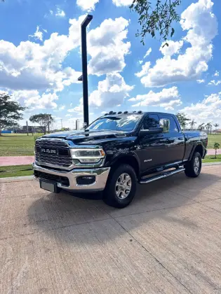 RAM 2500 6.7 I6 TURBO DIESEL LARAMIE CD 4X4 AUTOMÁTICO