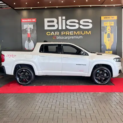 RAM RAMPAGE 2.0 HURRICANE 4 TURBO GASOLINA R/T 4X4 AUTOMÁTICO