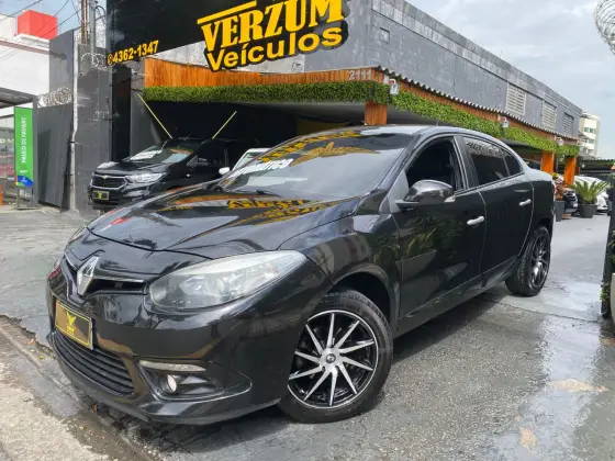 RENAULT FLUENCE 2.0 DYNAMIQUE 16V FLEX 4P AUTOMÁTICO