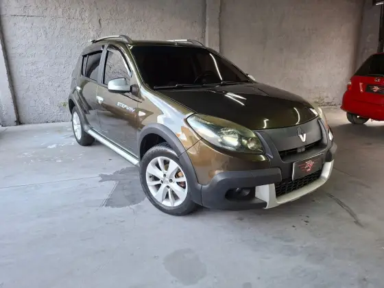 RENAULT SANDERO 1.6 STEPWAY 16V FLEX 4P MANUAL