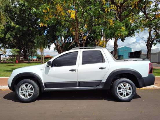 RENAULT-DUSTER OROCH-1.6 16V SCE FLEX EXPRESSION MANUAL RENAULT-DUSTER OROCH-2017