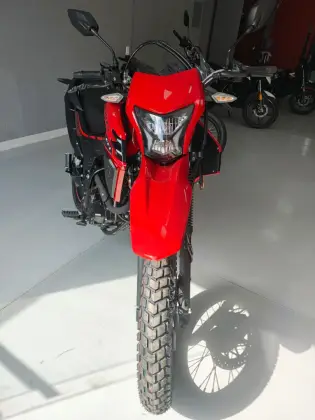 SHINERAY SHI 175S EFI 