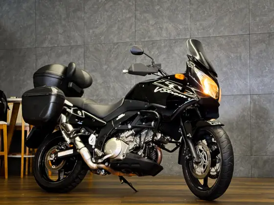 SUZUKI DL 1000 V STROM 