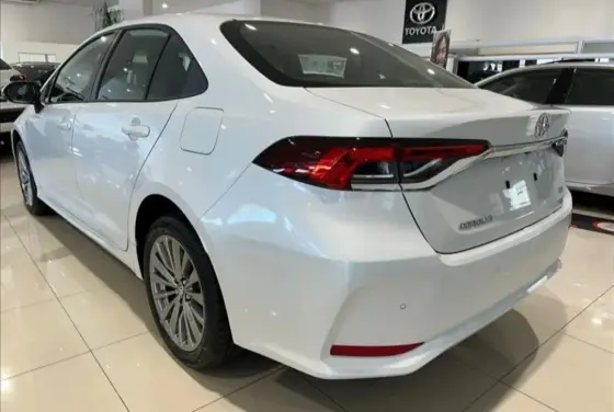 TOYOTA COROLLA 2.0 VVT-IE FLEX XEI DIRECT SHIFT TOYOTA COROLLA 2.0 VVT-IE FLEX XEI DIRECT SHIFT