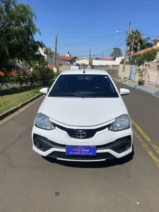 TOYOTA ETIOS 1.3 X 16V FLEX 4P MANUAL