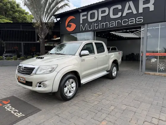 TOYOTA HILUX 3.0 SRV 4X4 CD 16V TURBO INTERCOOLER DIESEL 4P AUTOMÁTICO