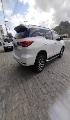 TOYOTA-HILUX SW4-2016