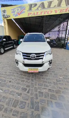 TOYOTA-HILUX SW4-2016