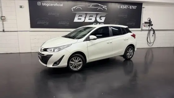 TOYOTA YARIS 1.3 16V FLEX XL LIVE MULTIDRIVE