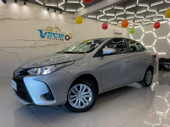 TOYOTA YARIS 1.5 16V FLEX SEDAN XS MULTIDRIVE