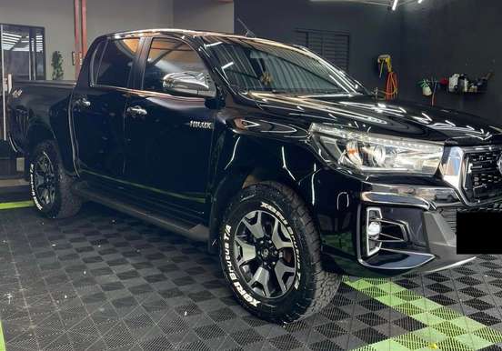 TOYOTA-HILUX-2.8 SRX 4X4 CD 16V DIESEL 4P AUTOMÁTICO TOYOTA-HILUX-2019