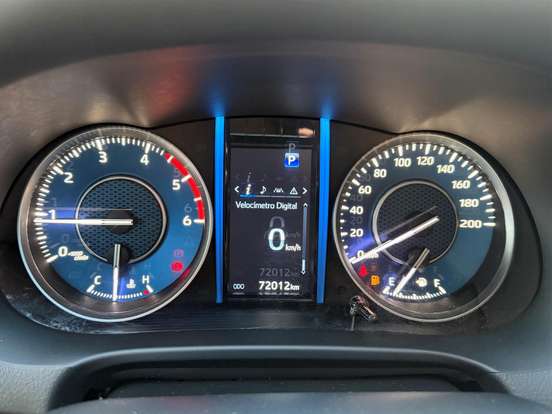 TOYOTA-HILUX SW4-2.8 D-4D TURBO DIESEL SRX 7L 4X4 AUTOMÁTICO TOYOTA-HILUX SW4-2022