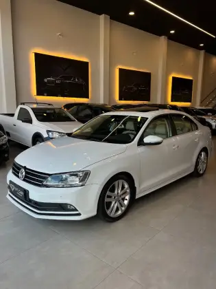 VOLKSWAGEN JETTA 2.0 TSI HIGHLINE 211CV GASOLINA 4P TIPTRONIC