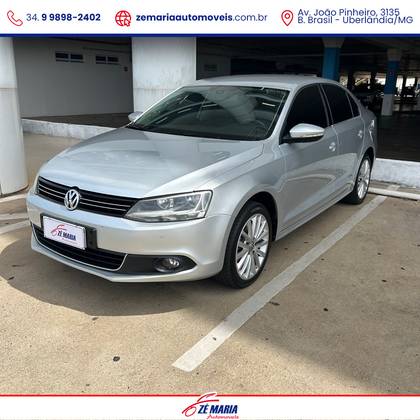 VOLKSWAGEN JETTA 2.0 TSI HIGHLINE 211CV GASOLINA 4P TIPTRONIC