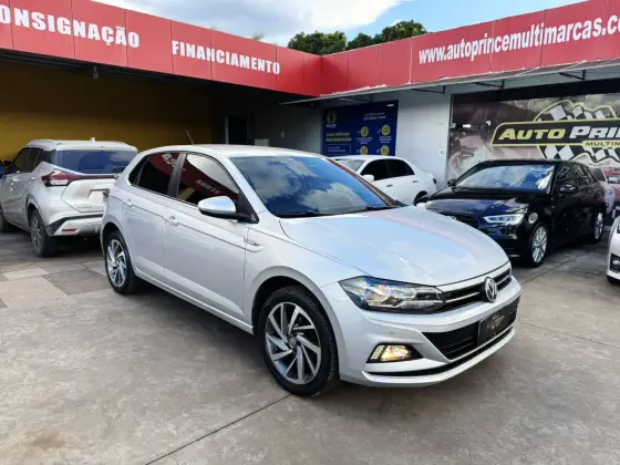 VOLKSWAGEN POLO 1.0 200 TSI HIGHLINE AUTOMÁTICO