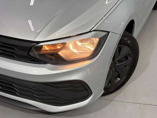 VOLKSWAGEN-POLO-2024