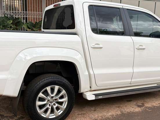 VOLKSWAGEN-AMAROK-2.0 COMFORTLINE 4X4 CD 16V TURBO INTERCOOLER DIESEL 4P AUTOMÁTICO VOLKSWAGEN-AMAROK-2019