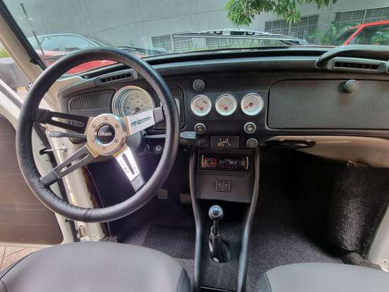 VOLKSWAGEN-FUSCA-1980