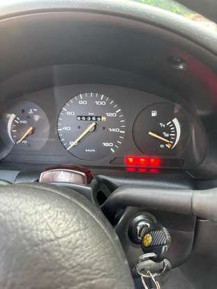 VOLKSWAGEN-GOL-1996