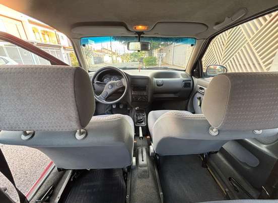 VOLKSWAGEN-GOL-1996