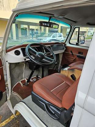 VOLKSWAGEN-KOMBI-1.4 MI STD 8V FLEX 4P MANUAL VOLKSWAGEN-KOMBI-2012