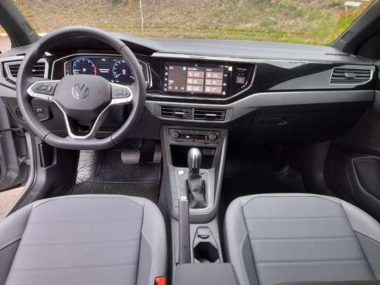 VOLKSWAGEN-NIVUS-1.0 200 TSI TOTAL FLEX HIGHLINE AUTOMÁTICO VOLKSWAGEN-NIVUS-2020