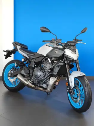 YAMAHA MT-07 CONNECTED ABS 