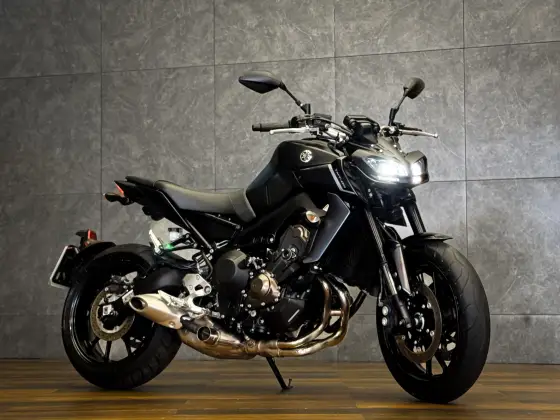 YAMAHA MT-09 