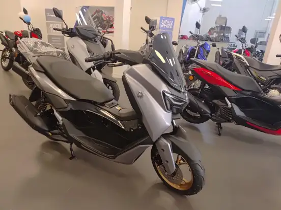 YAMAHA-NMAX CONNECTED 160 ABS YAMAHA-NMAX CONNECTED 160 ABS-2025