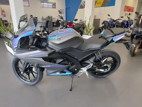 YAMAHA YZF R15 