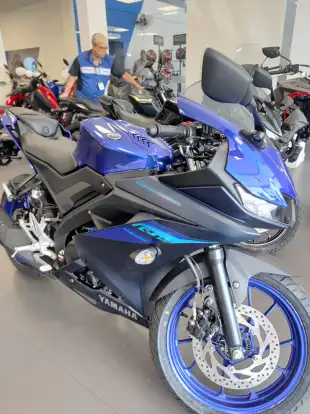 YAMAHA-YZF R15 YAMAHA-YZF R15-2025