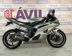 YAMAHA YZF-R6 YAMAHA YZF-R6