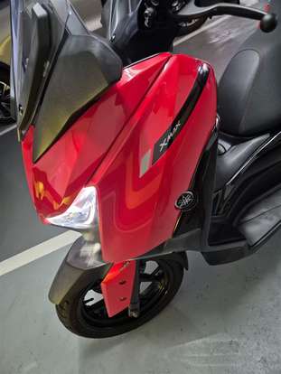 YAMAHA-XMAX ABS-2022