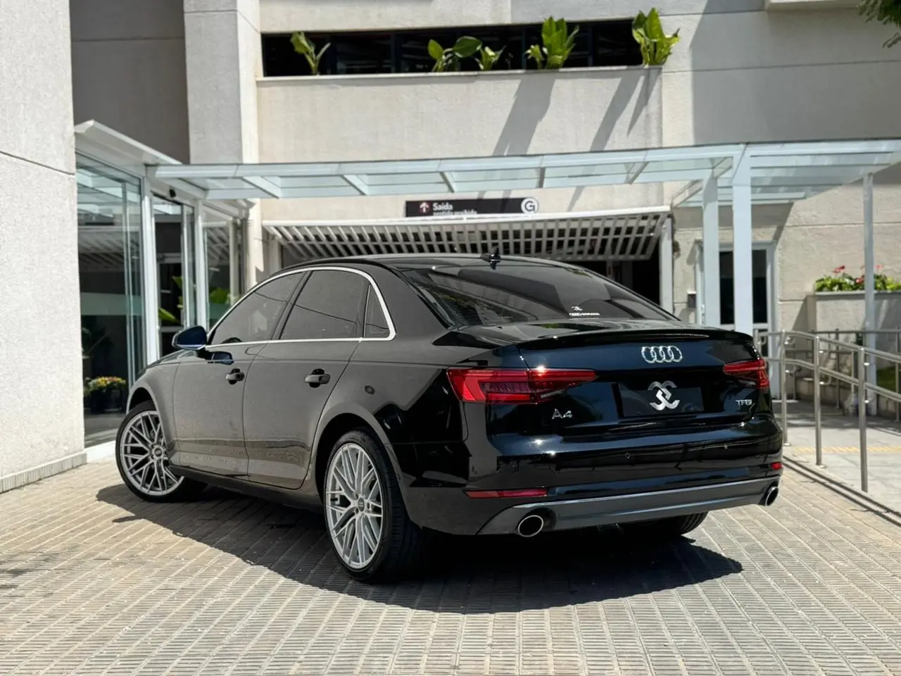 Audi A4 - Foto 6