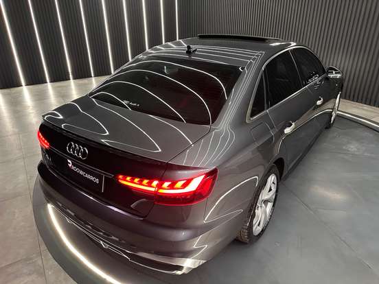 AUDI-A4-2.0 TFSI GASOLINA PRESTIGE PLUS S TRONIC AUDI-A4-2020