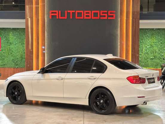 BMW-320i-2.0 16V TURBO ACTIVE FLEX 4P AUTOMÁTICO BMW-320i-2014