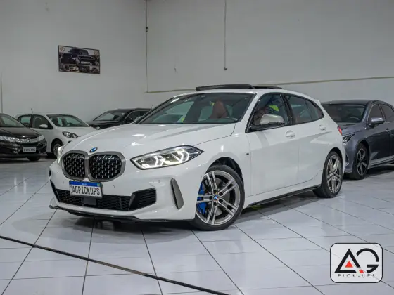 BMW M 135i 2.0 16V TURBO GASOLINA XDRIVE AUTOMÁTICO BMW M 135i 2.0 16V TURBO GASOLINA XDRIVE AUTOMÁTICO
