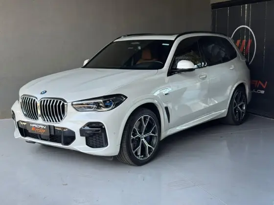 BMW X5 3.0 I6 TURBO HÍBRIDO XDRIVE45E M SPORT AUTOMÁTICO