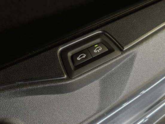 BMW-X5-3.0 I6 TURBO HÍBRIDO XDRIVE45E M SPORT AUTOMÁTICO BMW-X5-2020