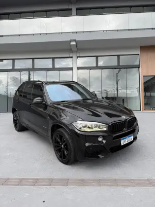 BMW X5 4.4 4X4 50I M SPORT V8 32V GASOLINA 4P AUTOMÁTICO BMW X5 4.4 4X4 50I M SPORT V8 32V GASOLINA 4P AUTOMÁTICO