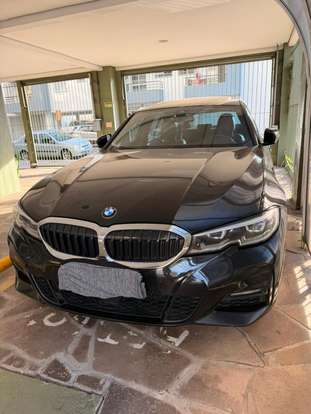 BMW-320i-2020
