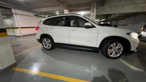 BMW X1 2.0 16V TURBO ACTIVEFLEX SDRIVE20I 4P AUTOMÁTICO