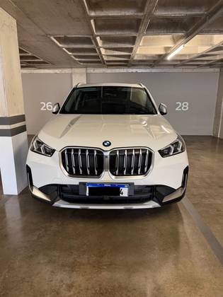 BMW X1 2.0 16V TURBO GASOLINA SDRIVE20I X-LINE STEPTRONIC