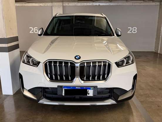 BMW-X1-2.0 16V TURBO GASOLINA SDRIVE20I X-LINE STEPTRONIC BMW-X1-2023