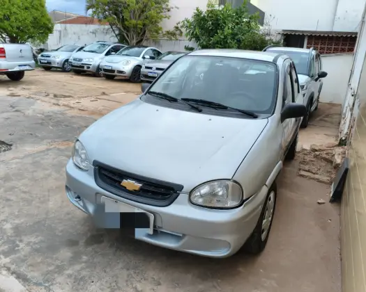 CHEVROLET CLASSIC 1.0 MPFI LIFE 8V FLEX 4P MANUAL
